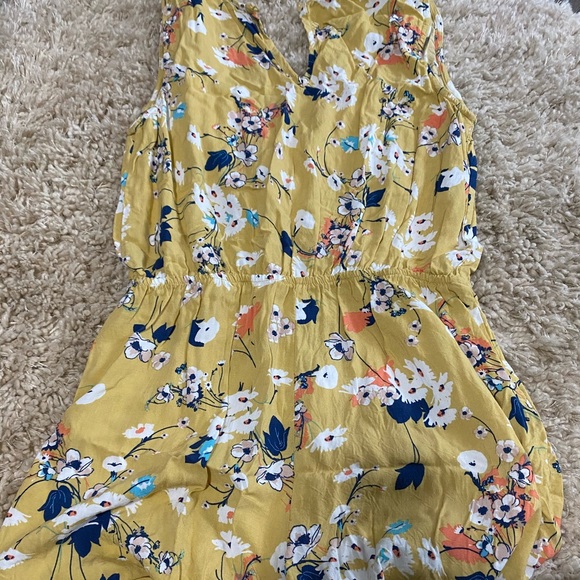 Romper - Picture 2 of 2